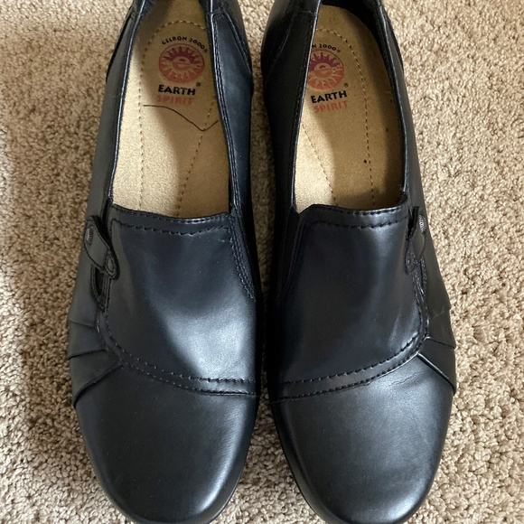 earth spirit shoes where are they made